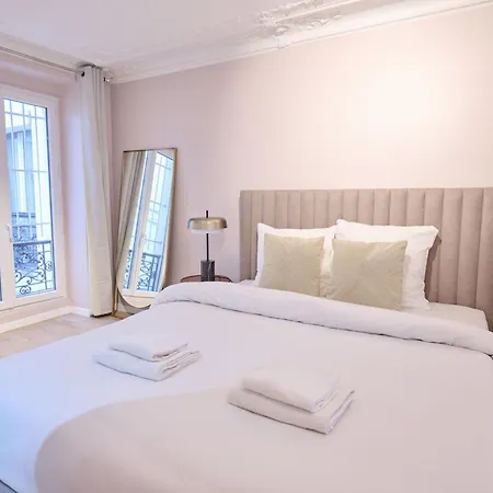 Elegant Et Moderne - Avec 3br Et Terrasse Privee Appartamento