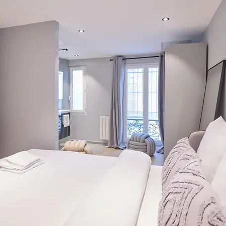 Elegant Et Moderne - Avec 3br Et Terrasse Privee Appartamento Parigi